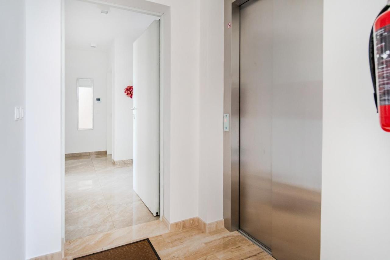 Solu Apartment بروماجنا المظهر الخارجي الصورة